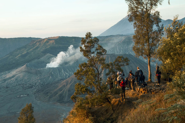 4D Bromo Malang Surabaya ( Starting from Rp 3.550.000 )